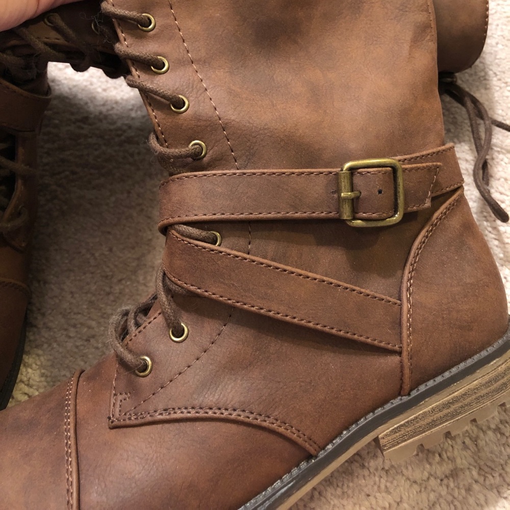 Mossimo Lace Up Boot